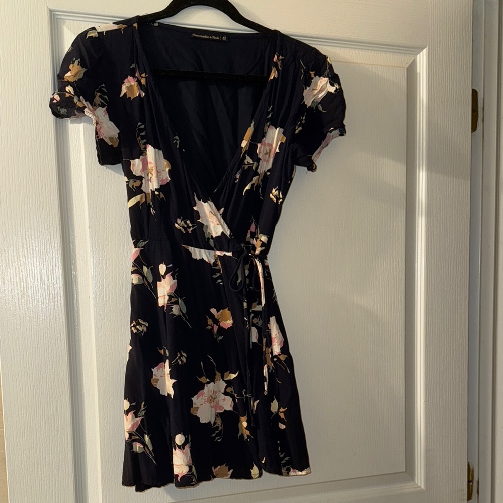 Abercrombie & Fitch Black Floral Mini Dress